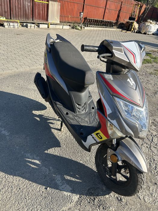 Vând scutere – Benelli Pepe, Piaggio Fly, Piaggio Zip, Beeline Tapo