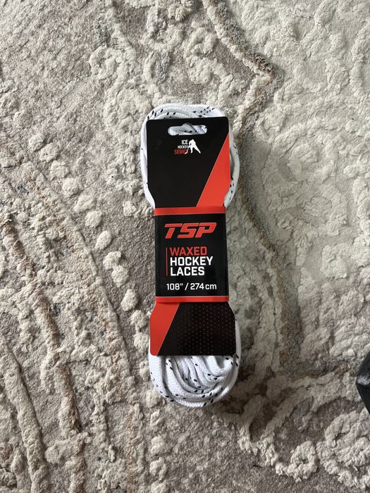 Продам коньки хоккейные