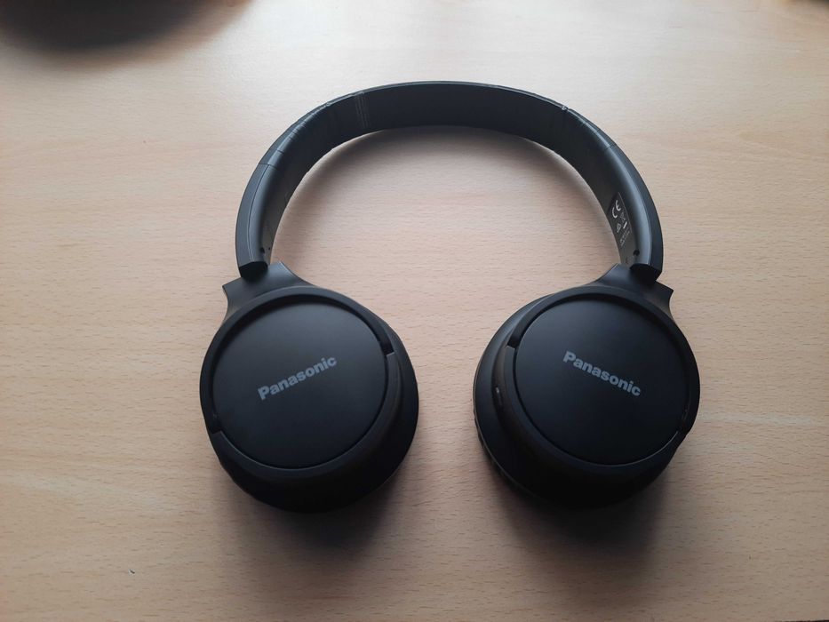 Casti bluetooth Philips over ear