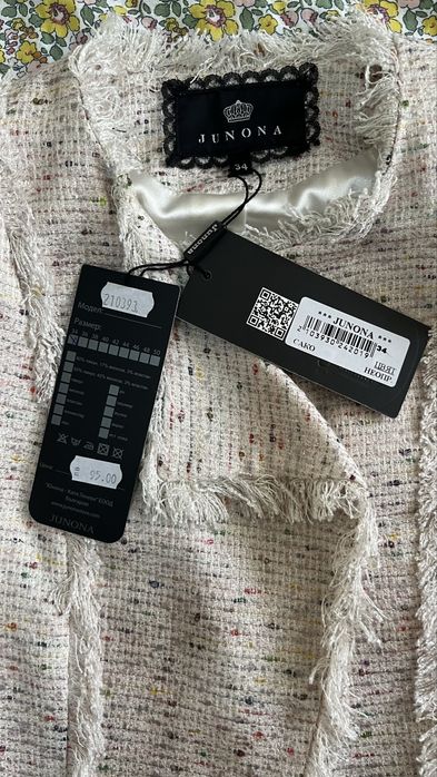 Сако  от букле Junona с етикет