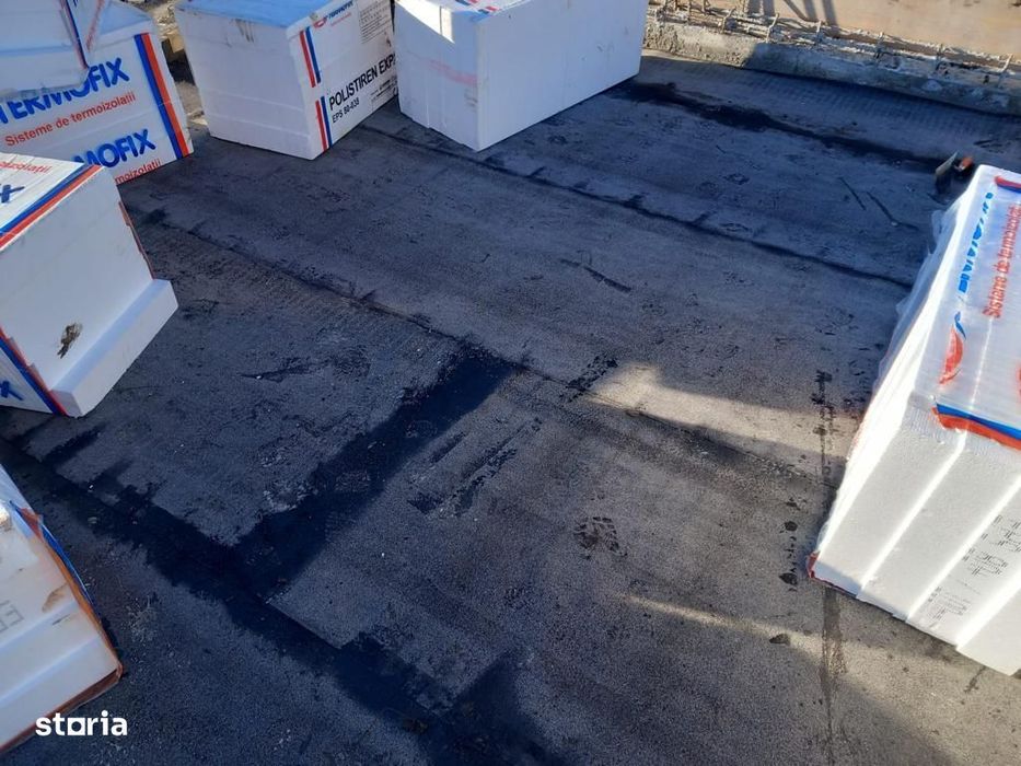 De vanzare Duplex Corusu