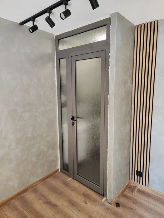 Дава се под наем Магазин в Стара Загора, Център - 10 кв.м за 153 € - Снимка #6