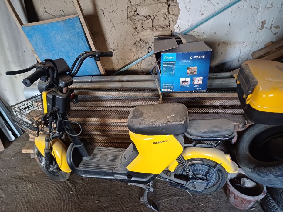 Электрический мопед