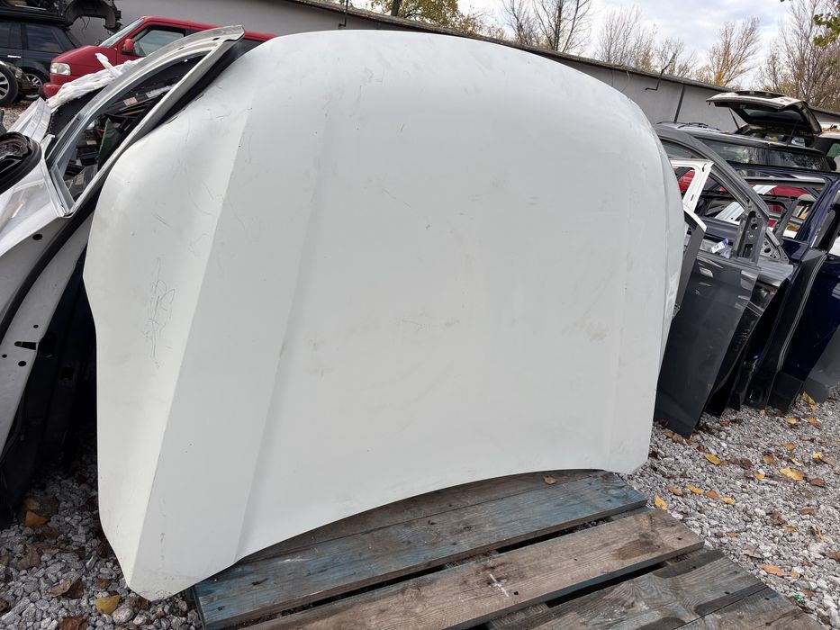 Капак Mitsubishi L200