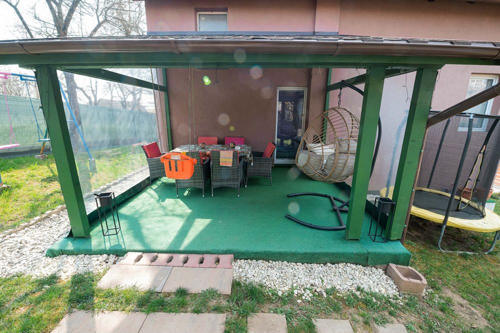 Casa de vanzare 4 camere