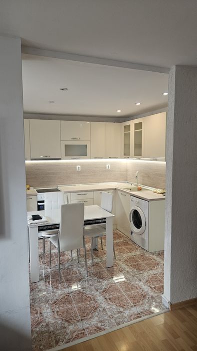 Апартамент под наем