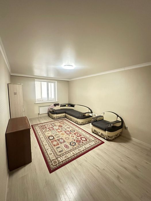 Ищем на подселение девушку