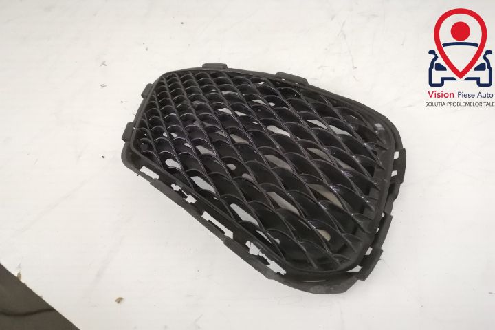 Оригинална странична лява решетка за фар С 63 АМГ Мерцедес-Бенц / Merc