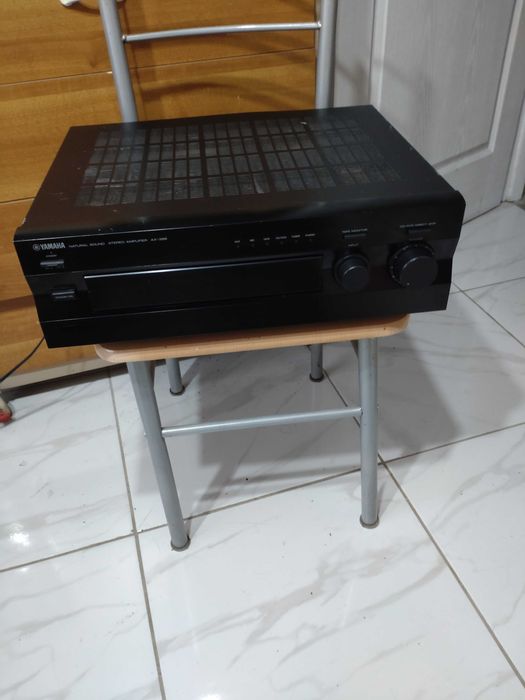 amplificator yamaha ax-396.