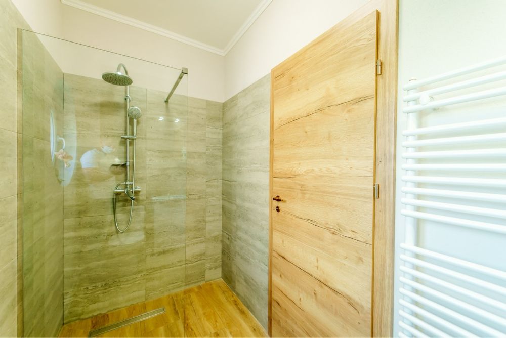 Inchiriez Apartament 2 camere - ZONA ULTRACENTRALA