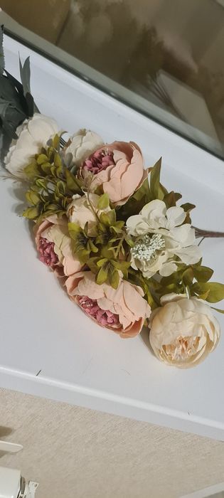 Продам искусс.пионы