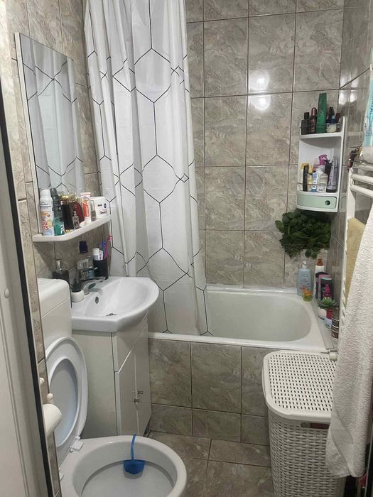 Garsonieră de vânzare