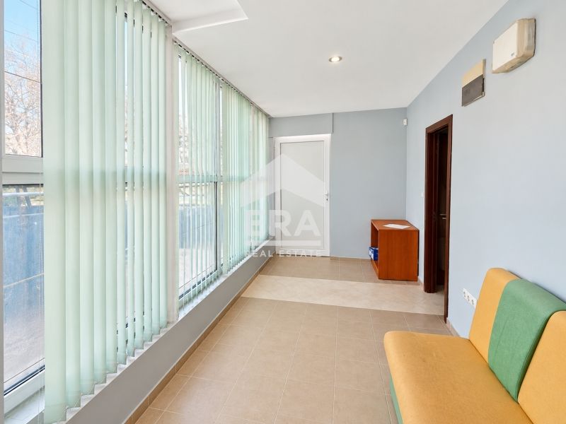 Продава се Офис в Варна, Погреби - 46 кв.м за 1085 €/кв.м - Снимка #6