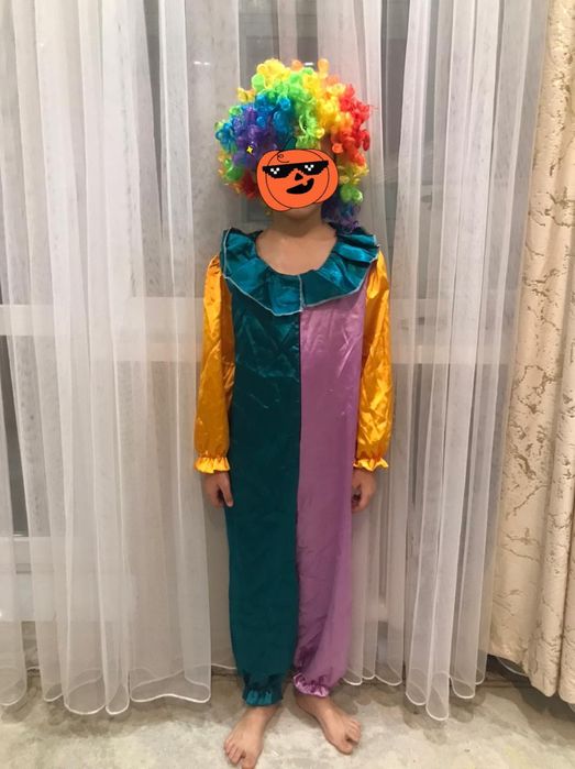 Продам костюм клоуна