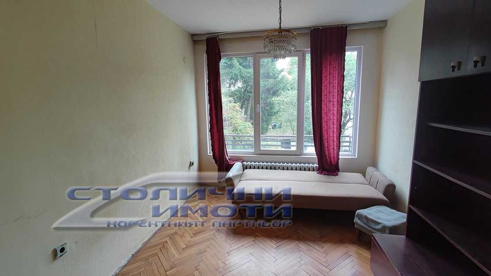 Дава се под наем Тристаен апартамент в София, Лозенец - 80 кв.м за 480 € - Снимка #1