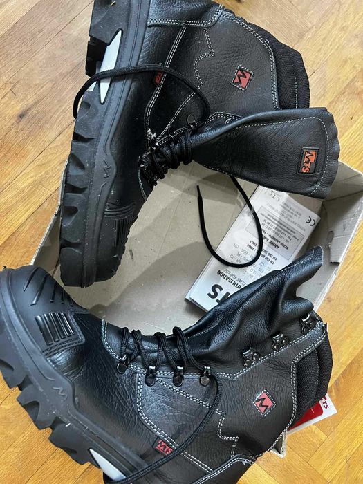 Зимни обувки за лов и риболов