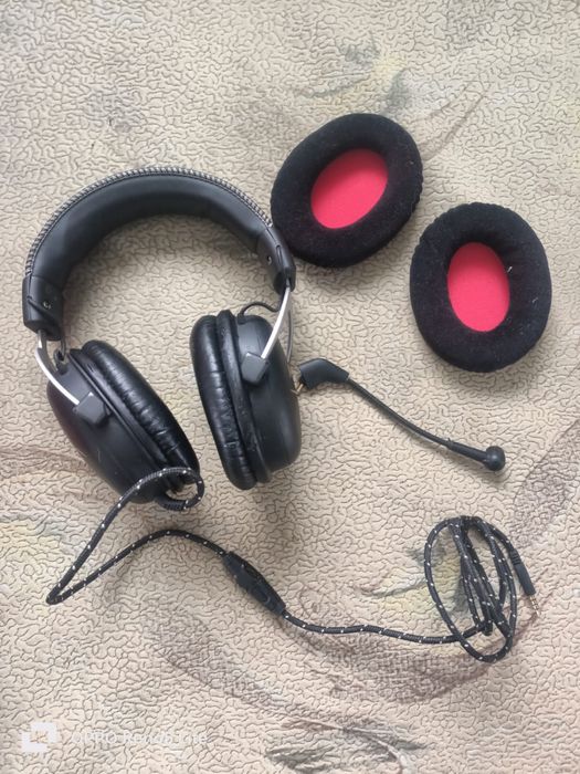 Продам наушники игровые