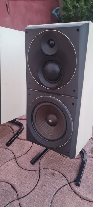 Bang&Olufsen Beovox S 80.2/ Nakamichi CR 4