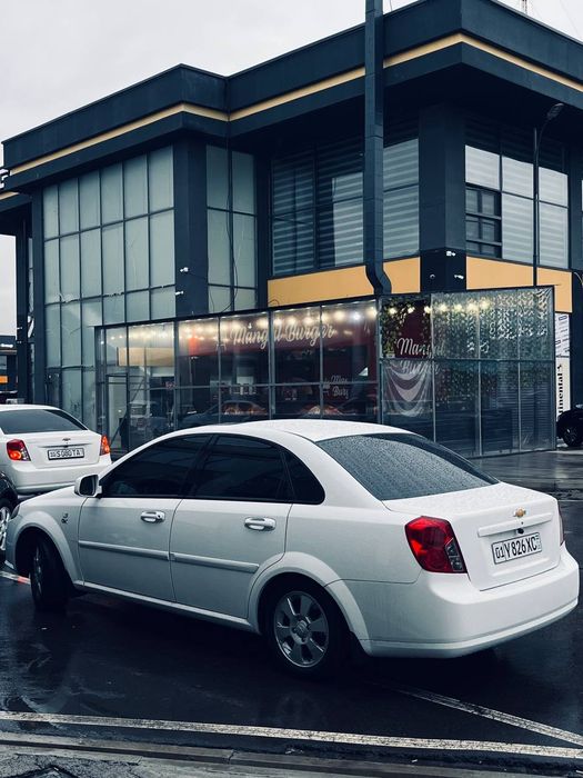 Gentra 3-Pozitsiya Avtomat Full Avto kredit 1 kunda passportga