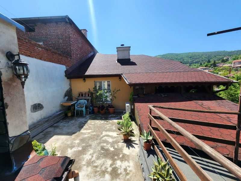 Продава се Къща в с. Брестовица, Област Пловдив - 100 кв.м за 829 €/кв.м - Снимка #13