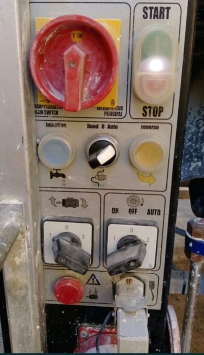 Închiriez pompa utilaj masina de tencuit