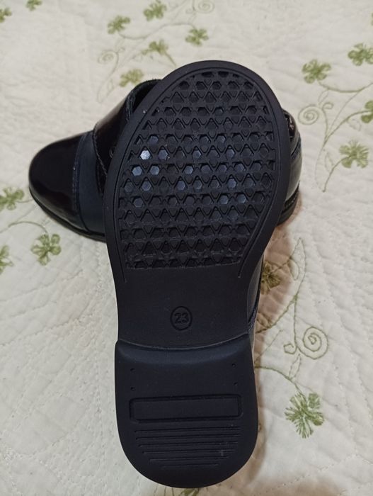 Кожаные туфли в идеальном состоянии.23размер.