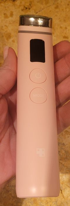 MediCube Age-R Booster Pro Pink Edition
MEDICUBE