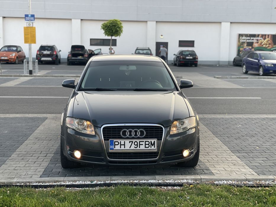Audi A4 B7.
