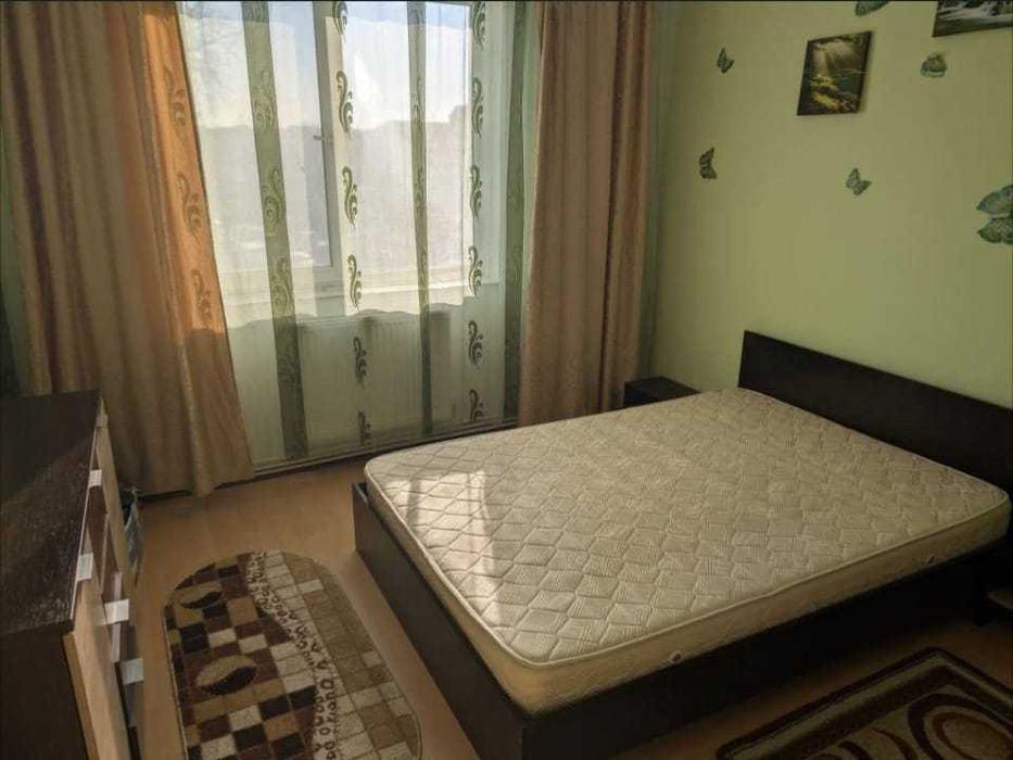 Inchiriez apartament, in Calarasi,