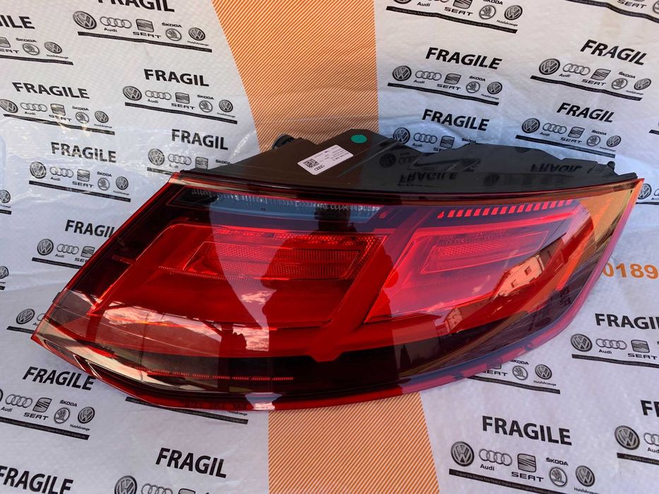 Stop dr Audi tt 2014 -2018 cod 8S0945096D