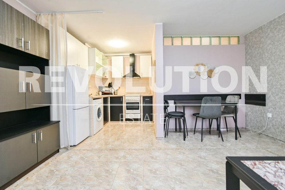 Дава се под наем Двустаен апартамент в София, Стрелбище - 54 кв.м за 618.12 € - Снимка #3