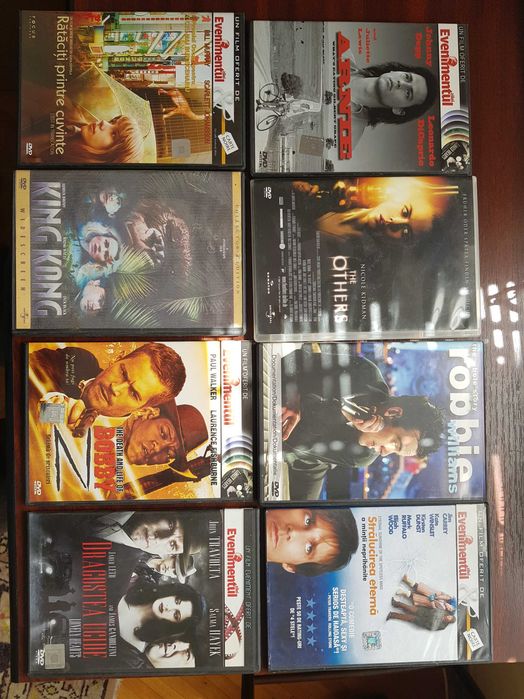 VAND pentru colectionari DVD SAMSUNG + CD (filme) originale