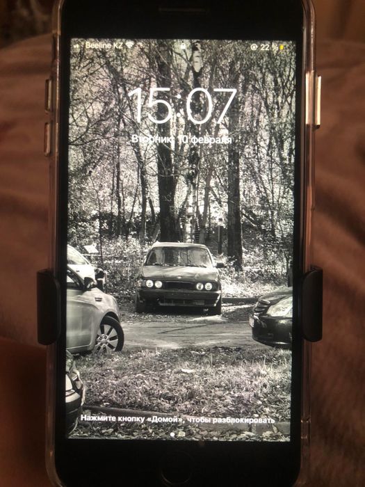 айфон 7+ в хорошем состояниее