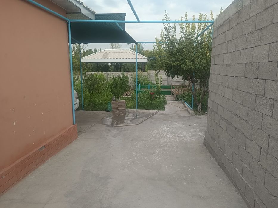 Дала ховли сотилади