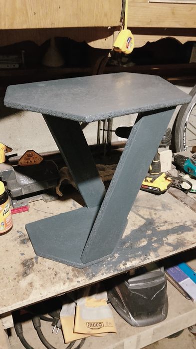 Suport ghiveci flori