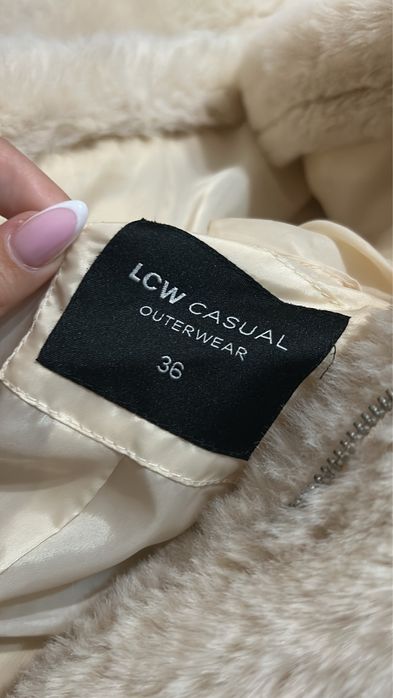 Дамско пухено зимно яке