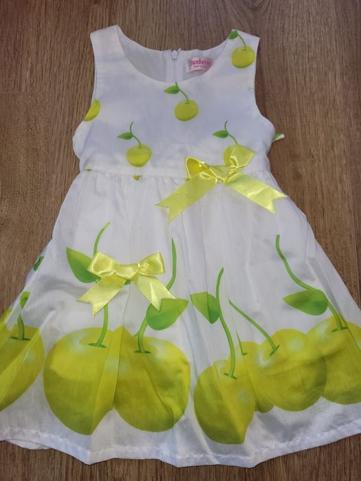 Рокля с череши, 98см.