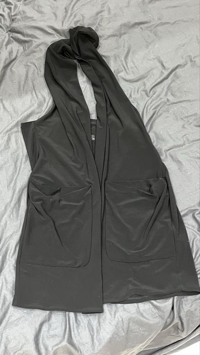 Жилетка черная, 44