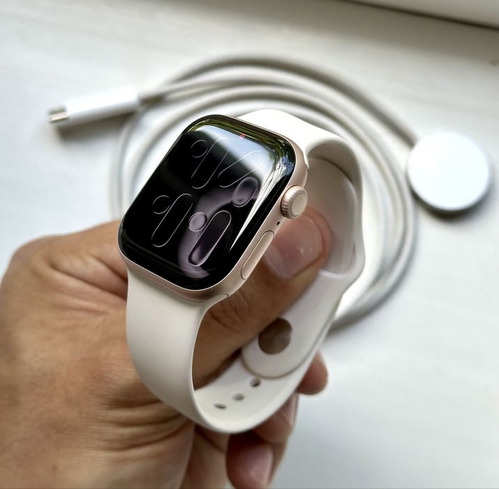 Apple iWatch 10 Gold 42mm 100%