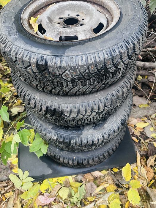 Продам резину с дисками на р 13