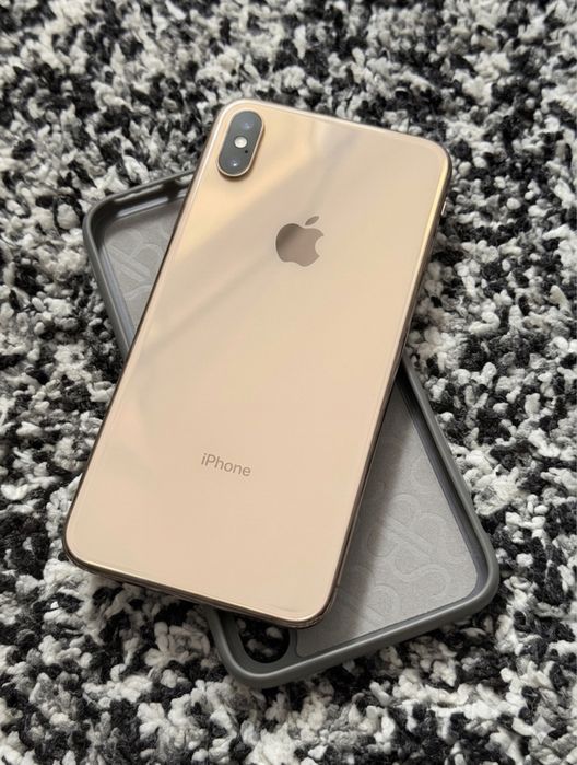 Продам Iphone XS MAX 256 gb