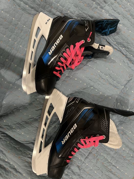 Продам коньки Bauer