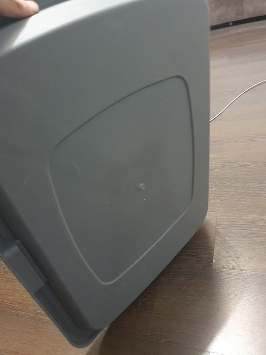 Лоток для животных , подойдет для кошек и собак