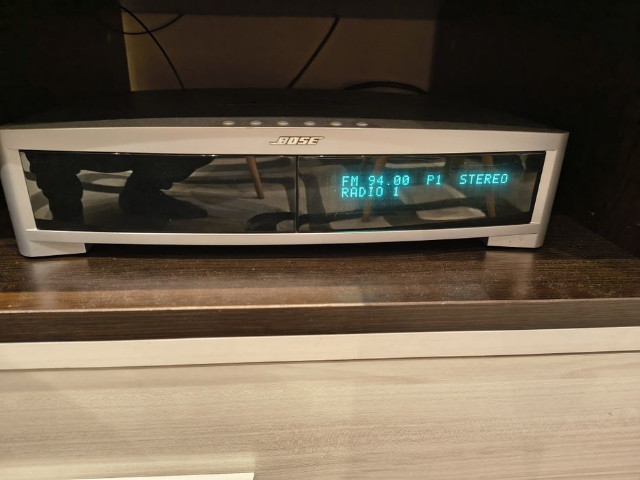 BOSE AV 3-2-1 Series II Media Center