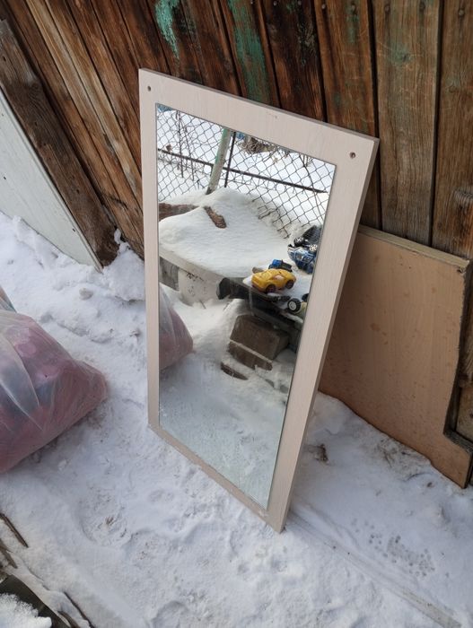 Продам зеркало 50 на 100см