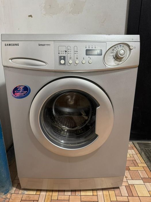 Продам стиральную машину