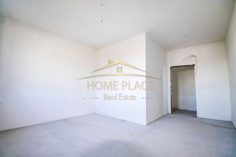 Продава се Тристаен апартамент в Варна, Бриз - 203 кв.м за 2092 €/кв.м - Снимка #3