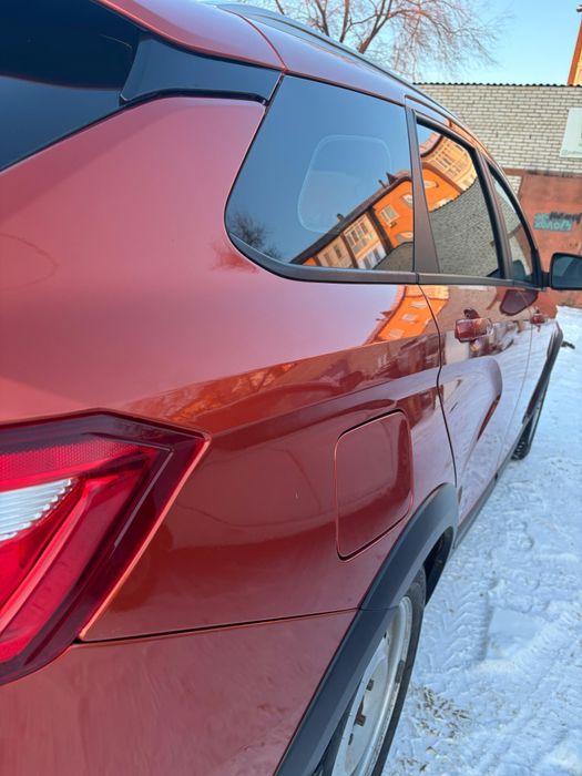 Продам Ладу Весту СВ КРОСС