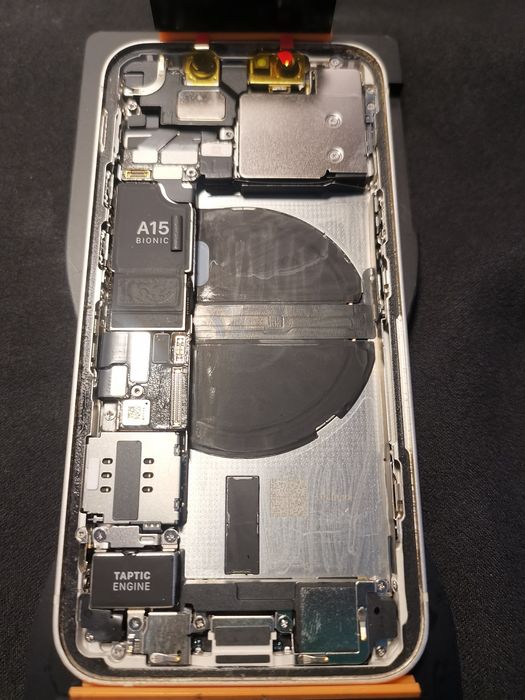 Schimbare baterii iphone