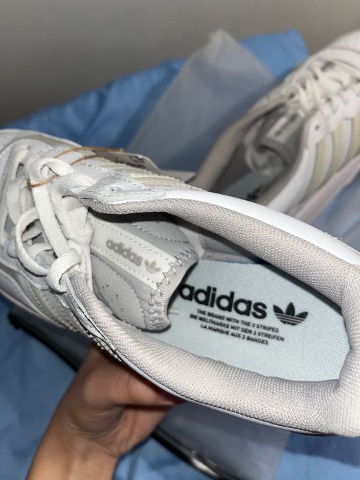 Кроссовки adidas оригинал